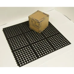 Rubber-Cal "Dura-Chef Interlock" Anti-Fatigue Mats - 5/8 In X 3 Ft X 3 Ft - Black Rubber Matting -Tile Nest Sales Store 0306c8c5 6372 4550 ae2b 631b03f9cb9a 1.f6692b0e50c1bba2db039cf5dce8669d 1800x1800