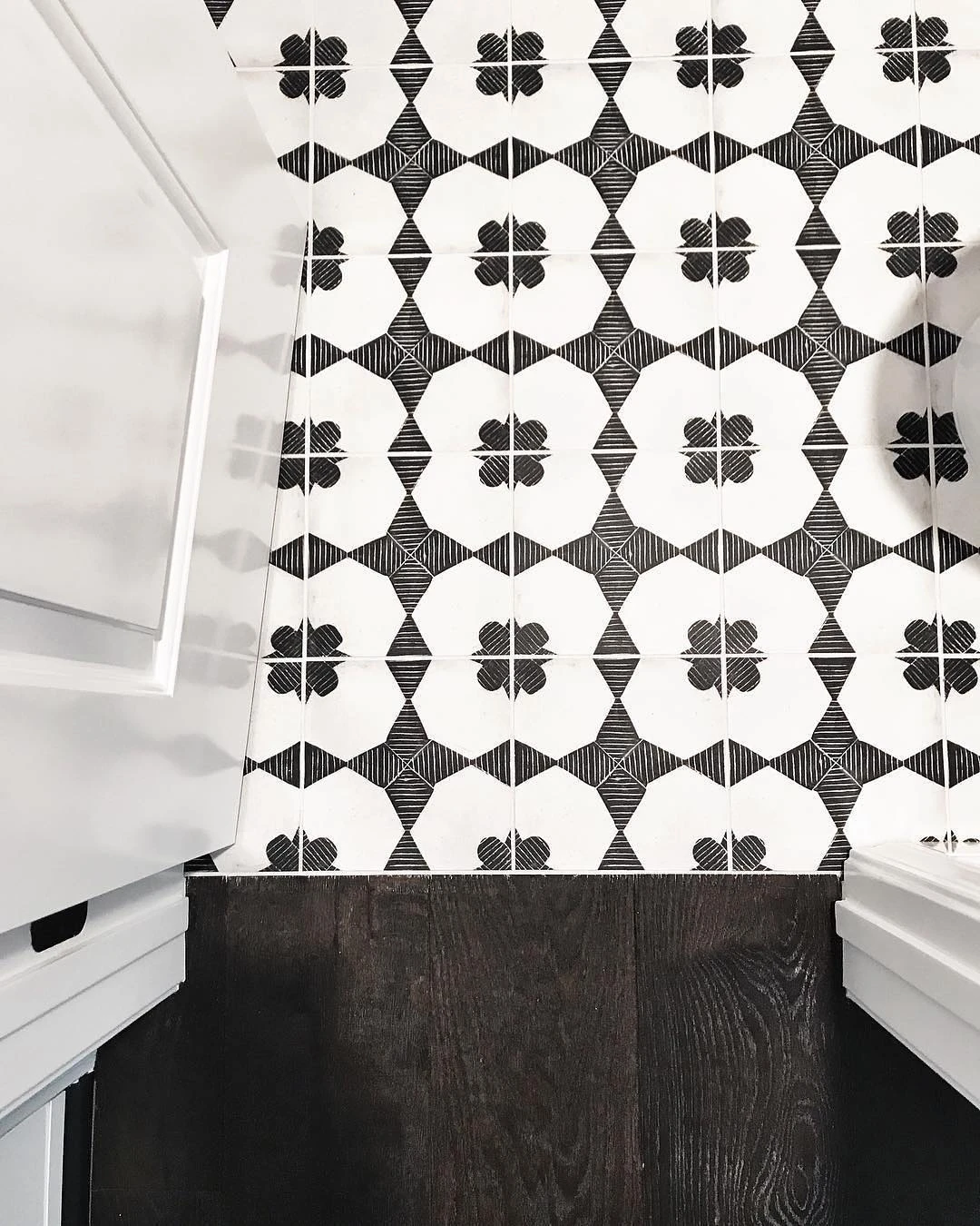 Enchante 8-in X 8-in Decorative Field Tile In Moderno (11.61 SqFt/Ctn) 1 Enchante 8-in X 8-in Decorative Field Tile In Moderno (11.61 SqFt/Ctn)